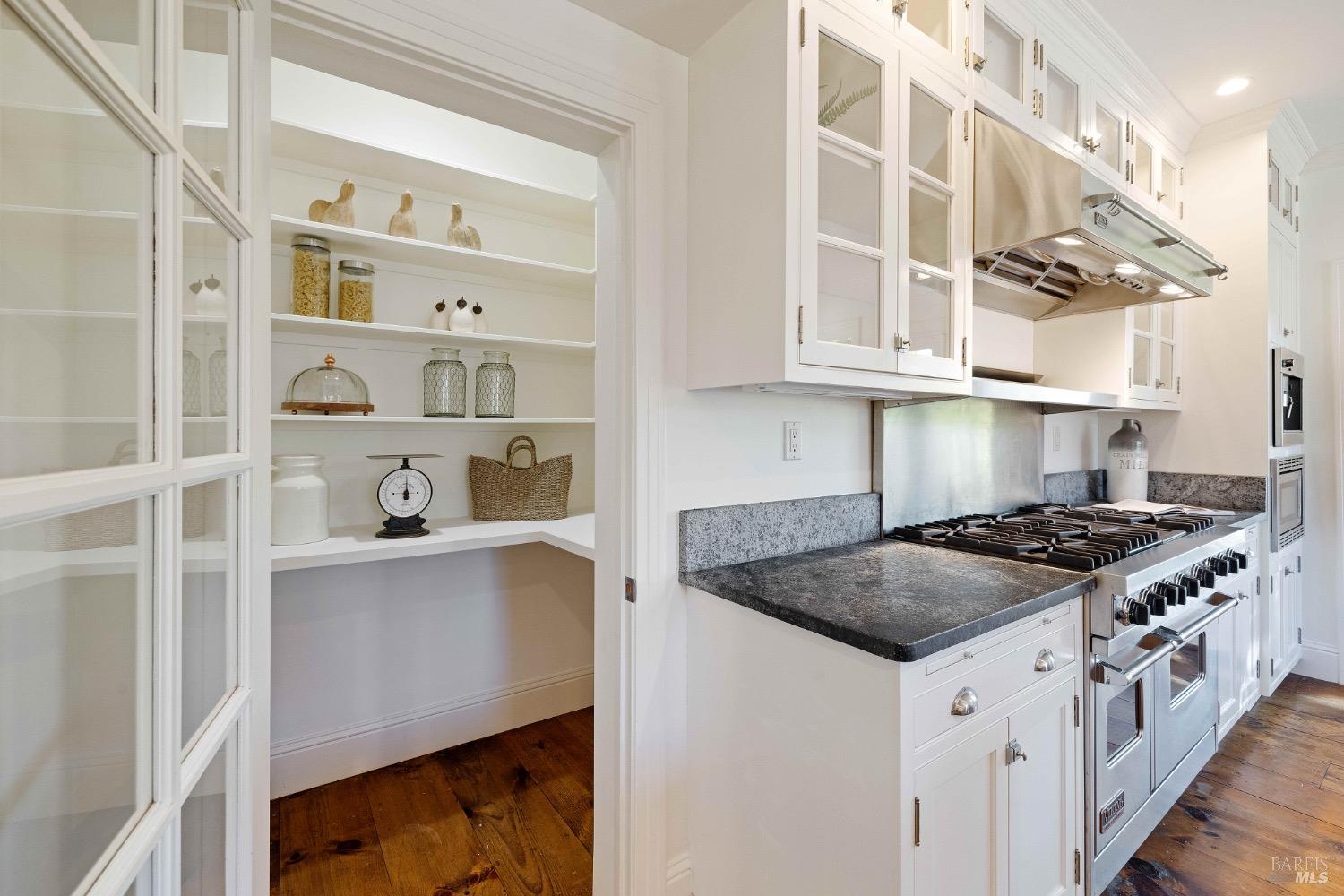 Detail Gallery Image 34 of 81 For 2551 Grant St, Calistoga,  CA 94515 - 6 Beds | 4/2 Baths