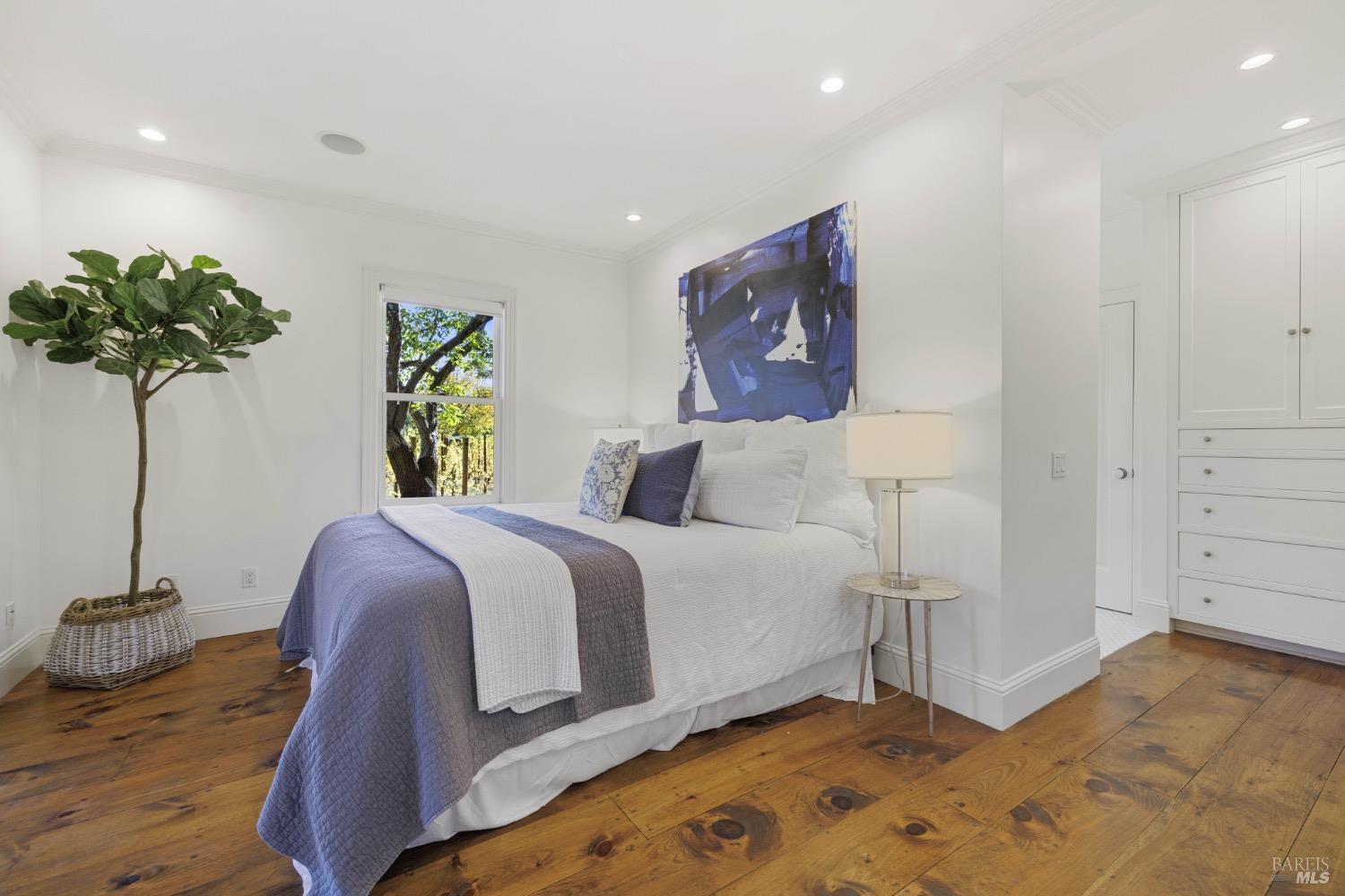 Detail Gallery Image 15 of 81 For 2551 Grant St, Calistoga,  CA 94515 - 6 Beds | 4/2 Baths