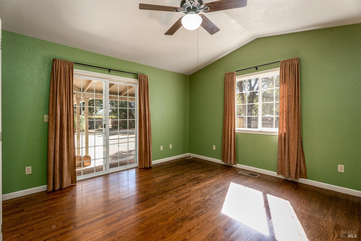 Detail Gallery Image 12 of 37 For 2301 Road H Unkn, Redwood Valley,  CA 95470 - 2 Beds | 1 Baths