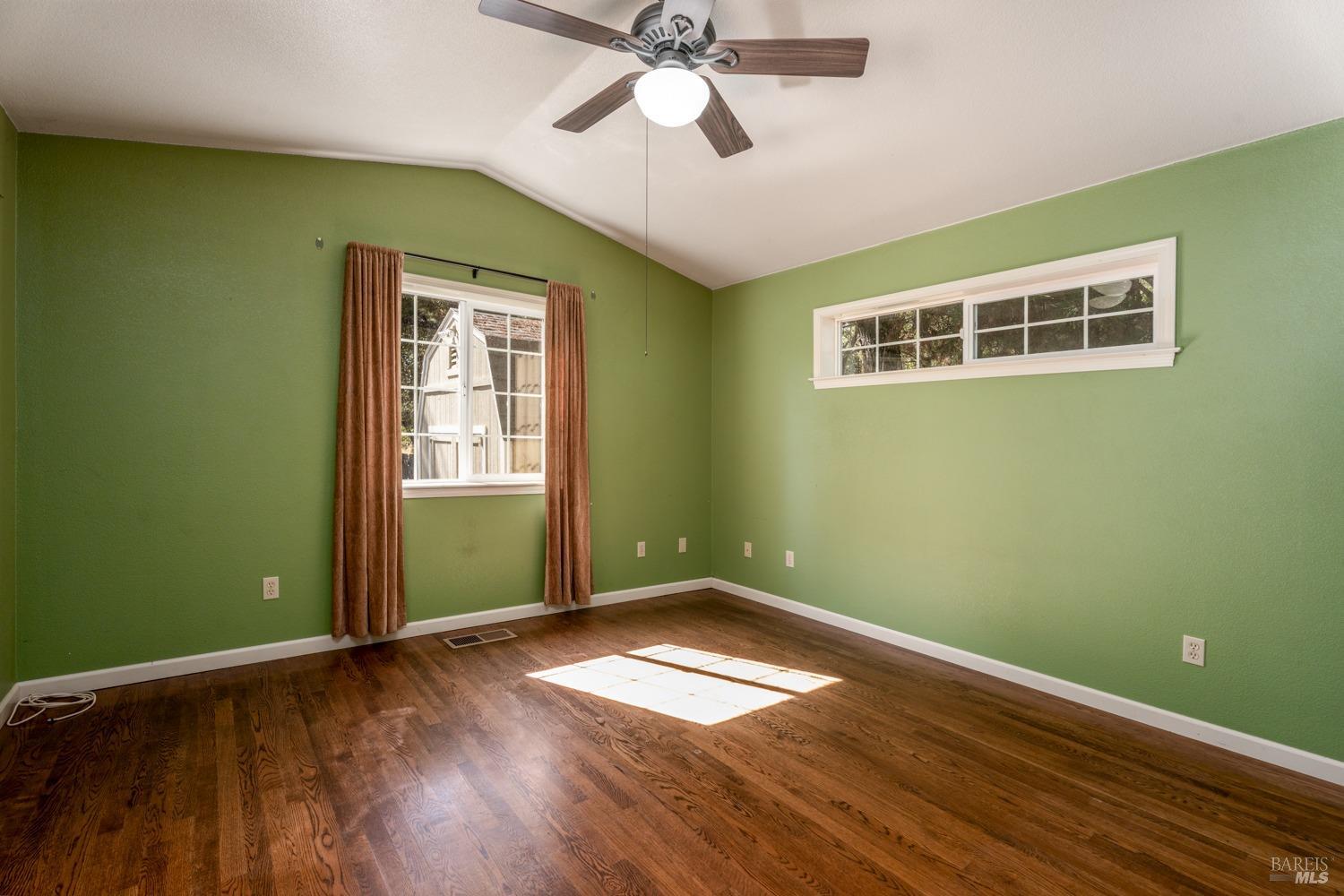 Detail Gallery Image 13 of 37 For 2301 Road H Unkn, Redwood Valley,  CA 95470 - 2 Beds | 1 Baths