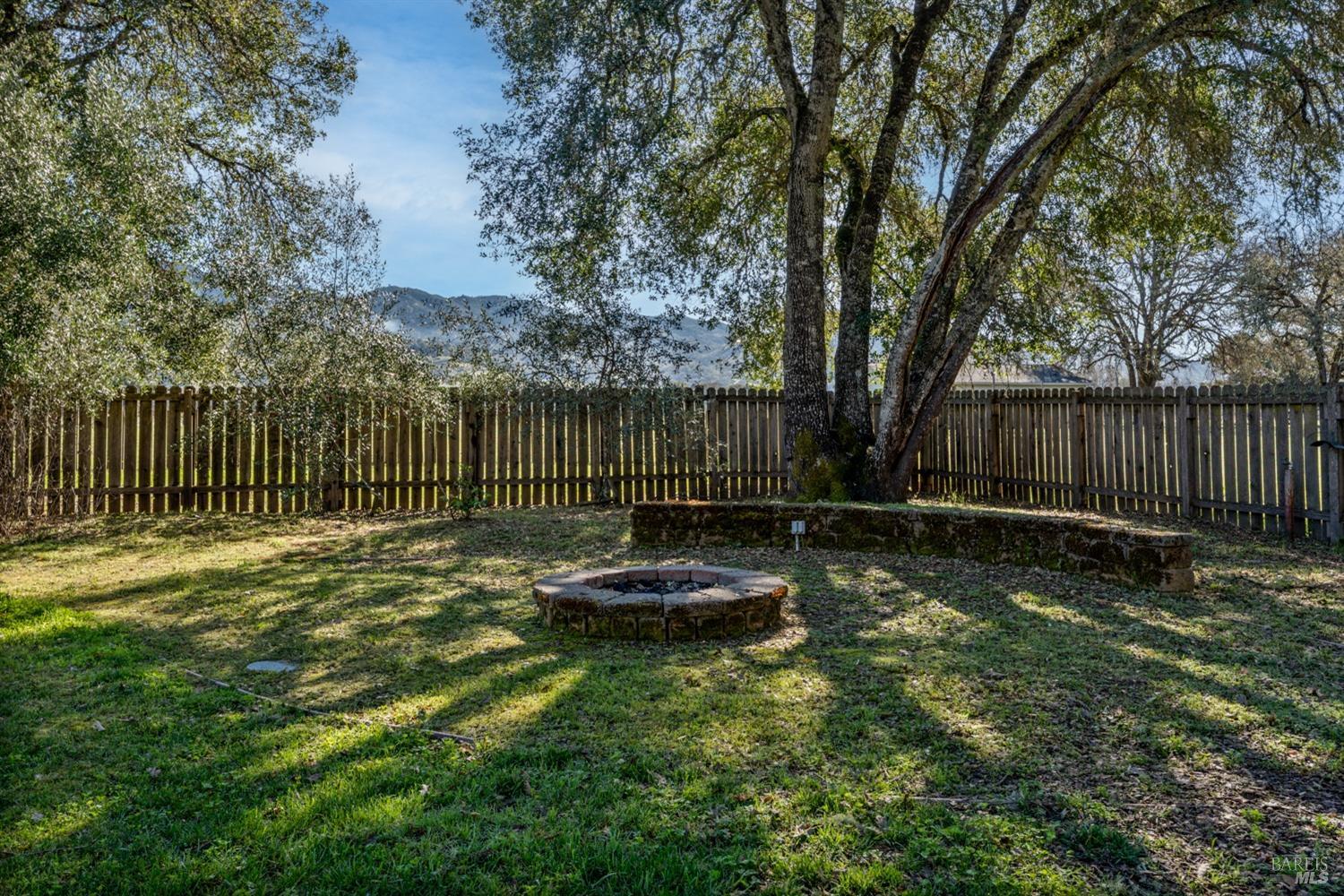 Detail Gallery Image 19 of 37 For 2301 Road H Unkn, Redwood Valley,  CA 95470 - 2 Beds | 1 Baths