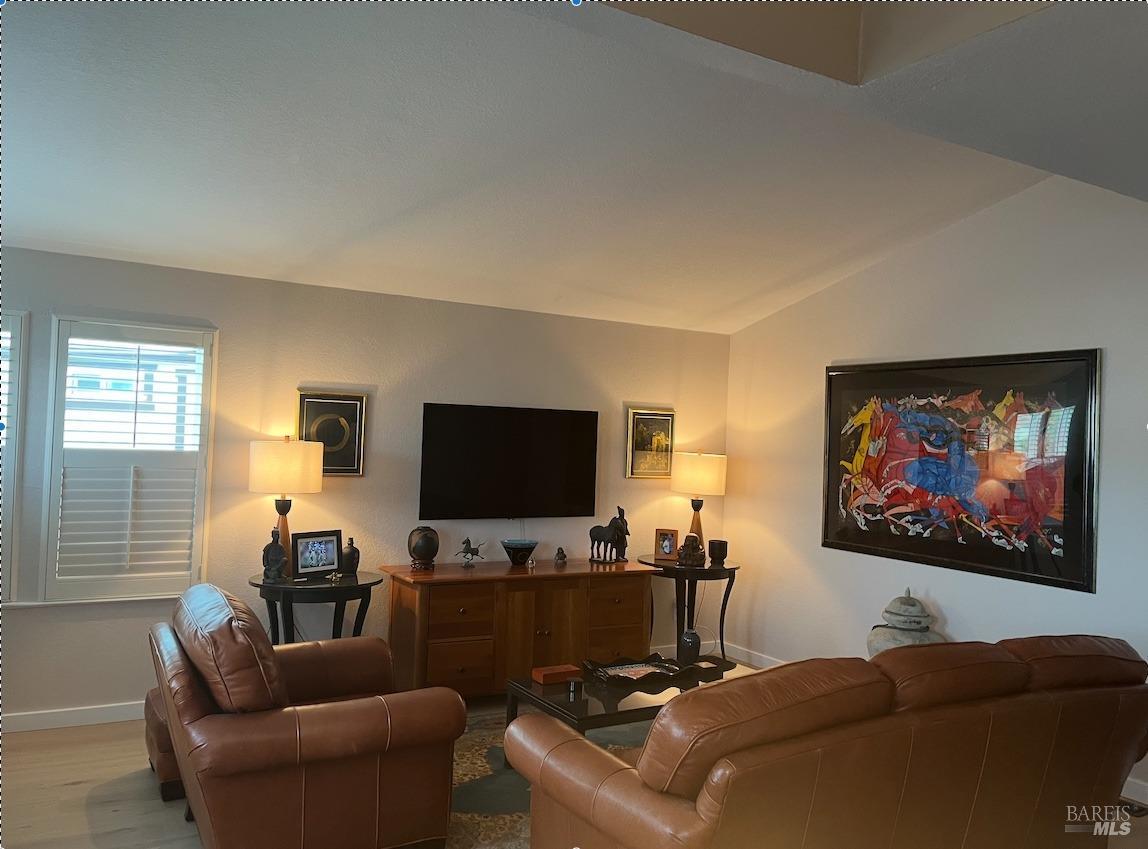 Detail Gallery Image 1 of 1 For 66 Falcon Crest Cir, Napa,  CA 94558 - 2 Beds | 2 Baths