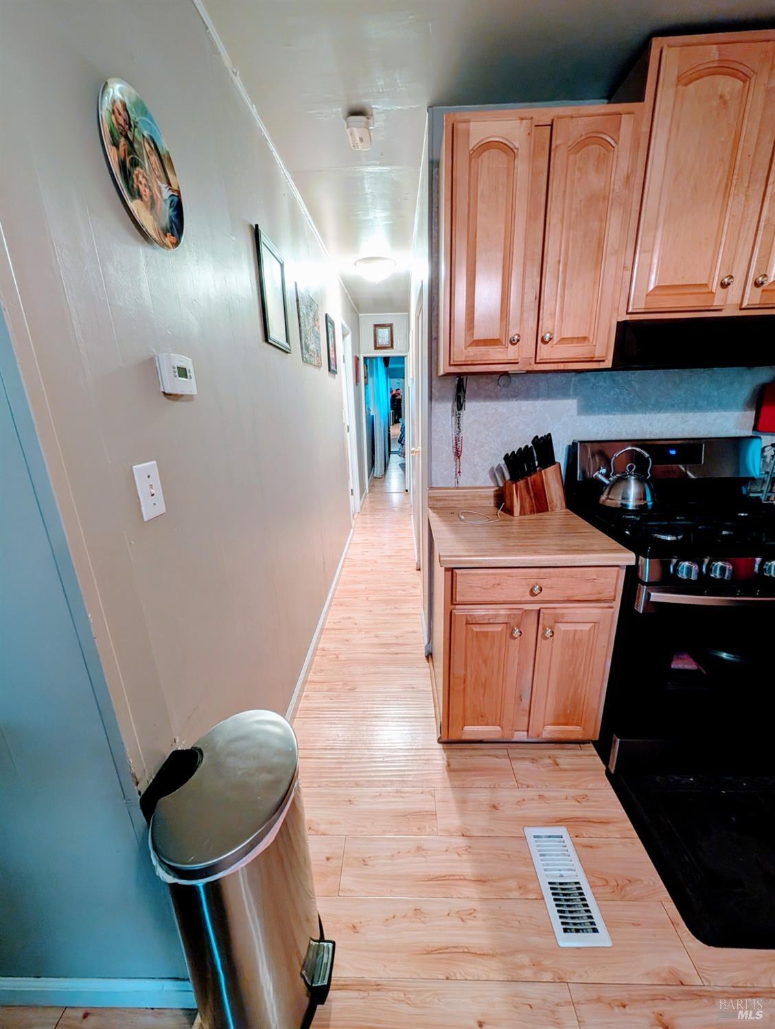 Detail Gallery Image 21 of 27 For 50 River Rd Unkn 8, Rio Vista,  CA 94571 - 2 Beds | 1 Baths