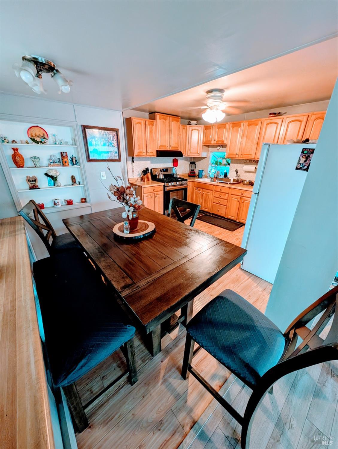 Detail Gallery Image 17 of 27 For 50 River Rd Unkn 8, Rio Vista,  CA 94571 - 2 Beds | 1 Baths