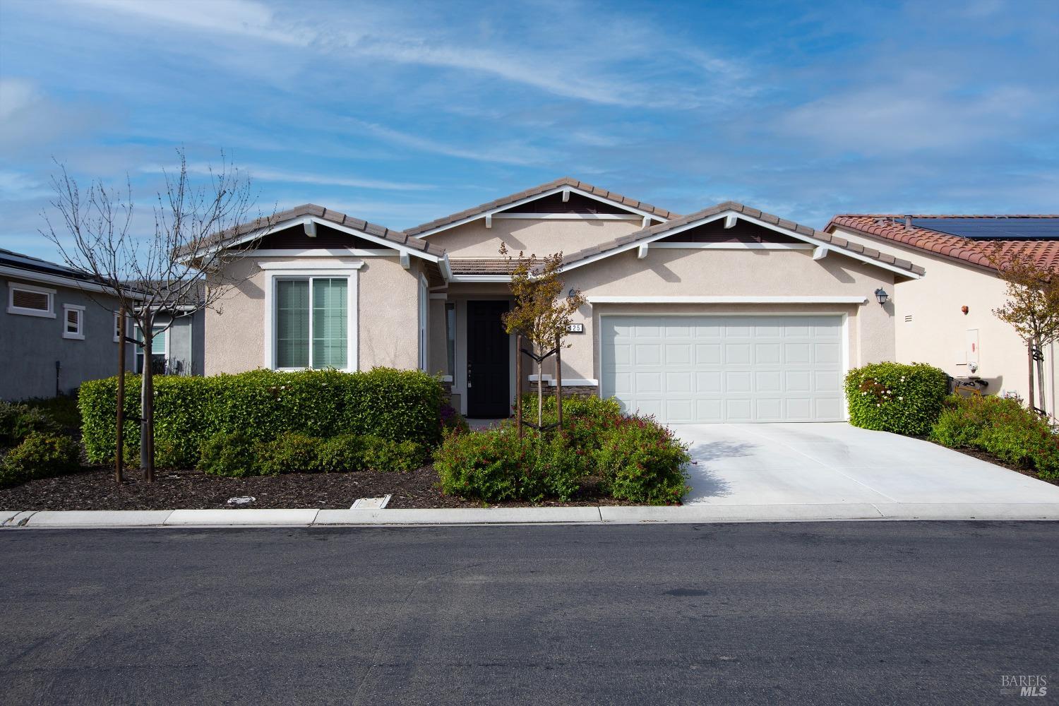 Detail Gallery Image 1 of 1 For 425 Waterwood Dr, Rio Vista,  CA 94571 - 2 Beds | 2 Baths