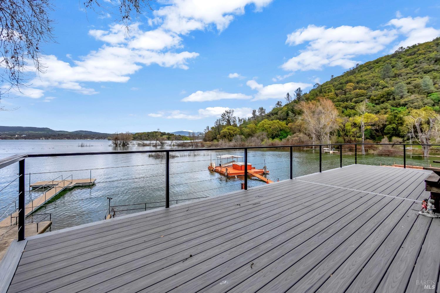 Detail Gallery Image 5 of 42 For 5798 Sunrise Dr, Lower Lake,  CA 95457 - 4 Beds | 3 Baths