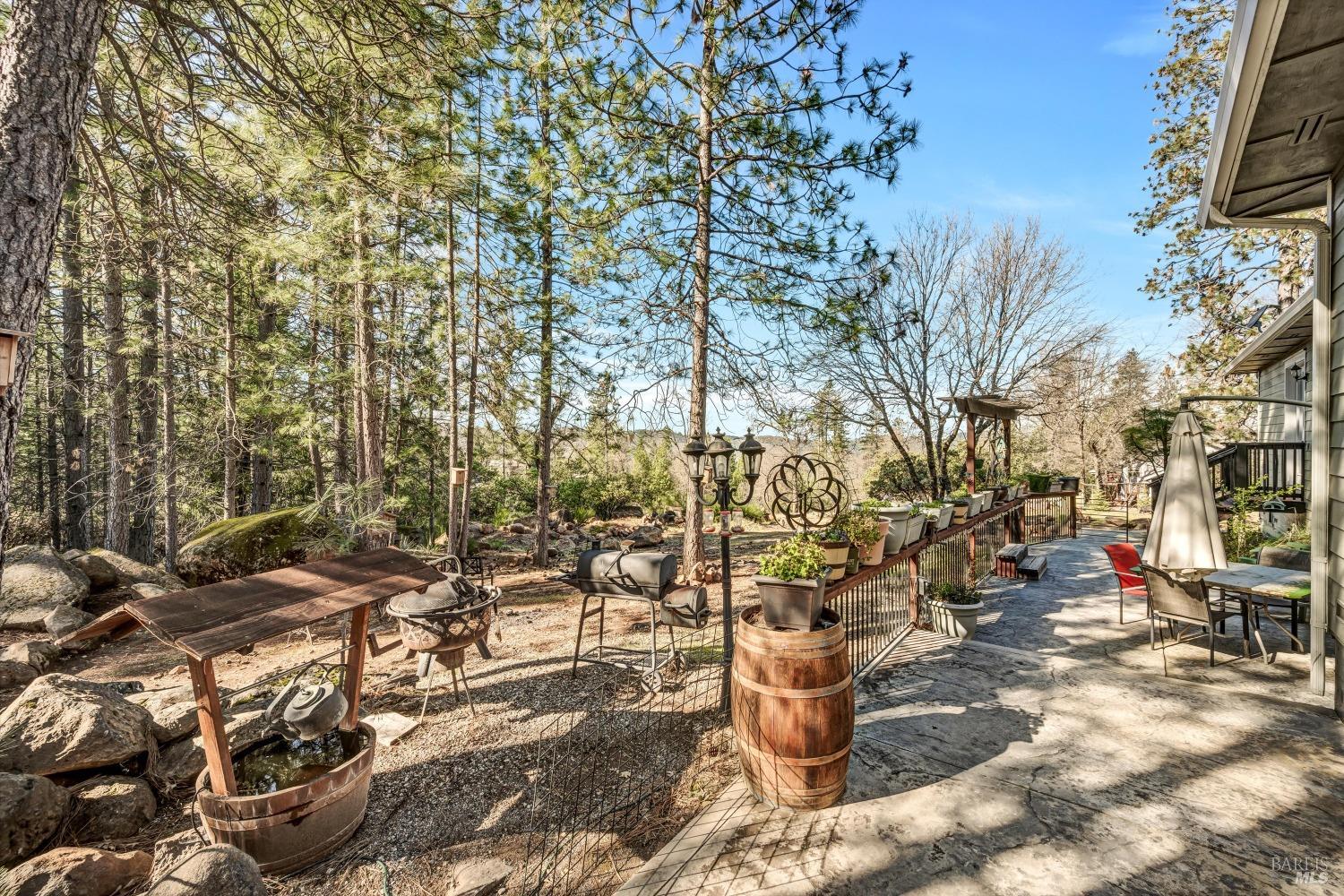 Detail Gallery Image 36 of 38 For 8902 Fox Dr, Cobb,  CA 95426 - 3 Beds | 2/1 Baths