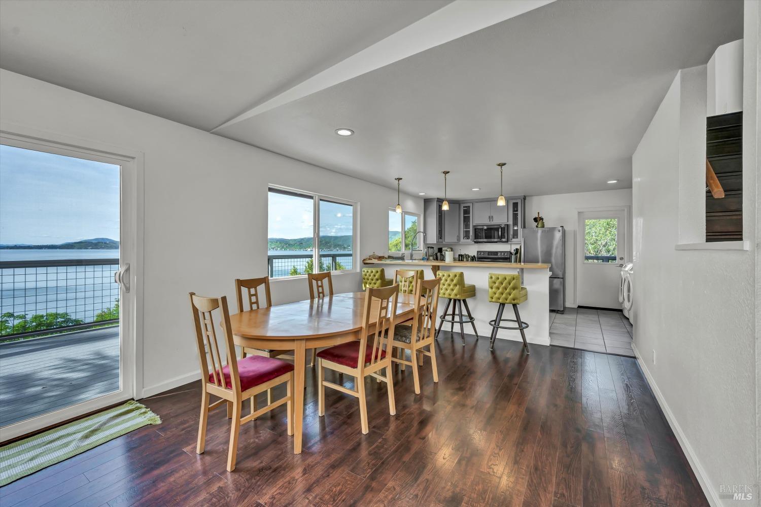 Detail Gallery Image 7 of 31 For 13624 Anderson Rd, Lower Lake,  CA 95457 - 3 Beds | 2 Baths
