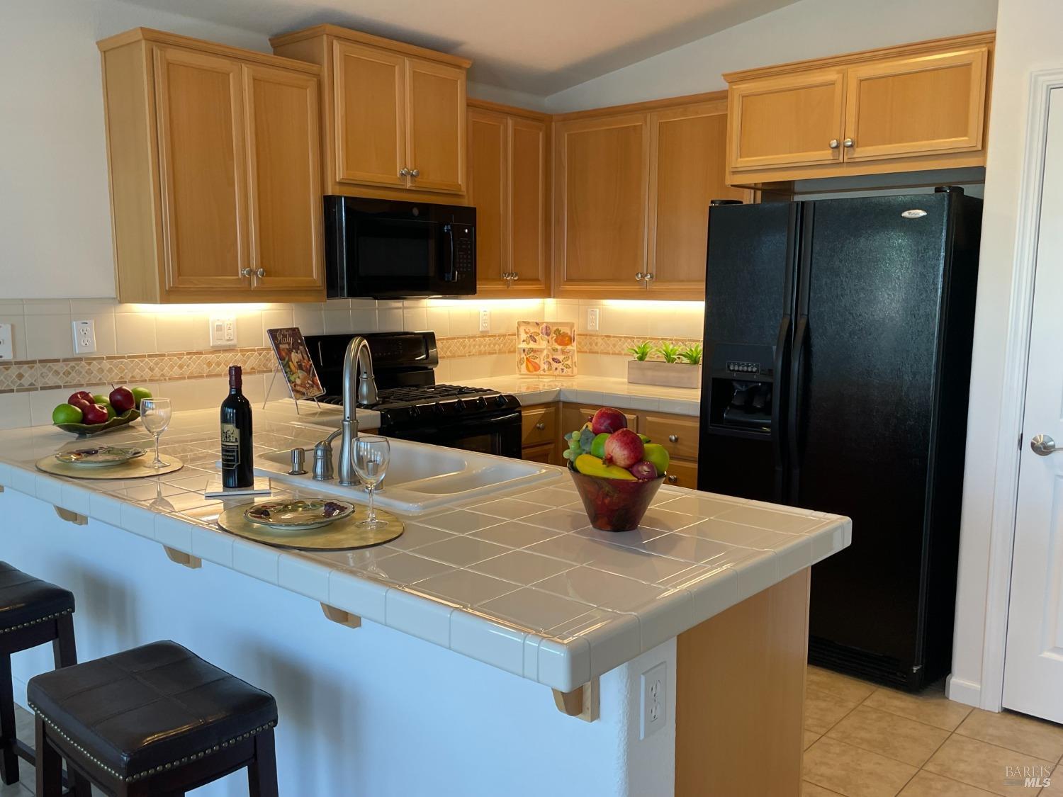 Detail Gallery Image 18 of 46 For 501 Three Rivers Ct, Rio Vista,  CA 94571 - 2 Beds | 2 Baths