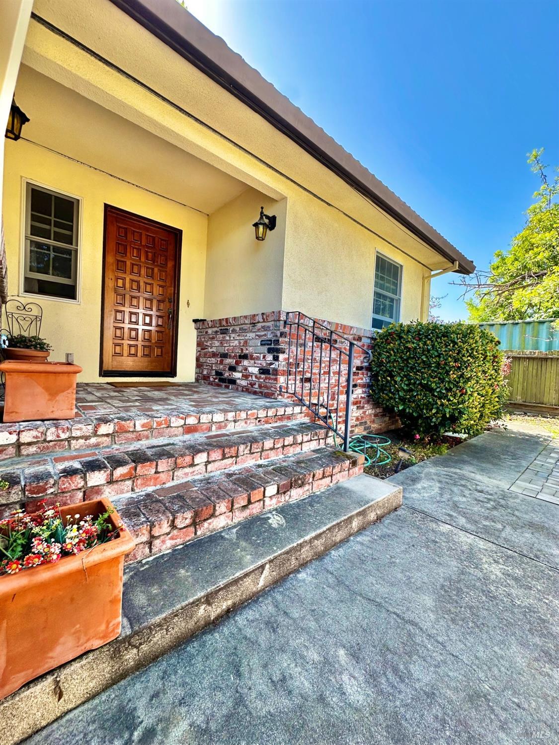 Detail Gallery Image 20 of 35 For 639 E 5th St, Benicia,  CA 94510 - – Beds | – Baths