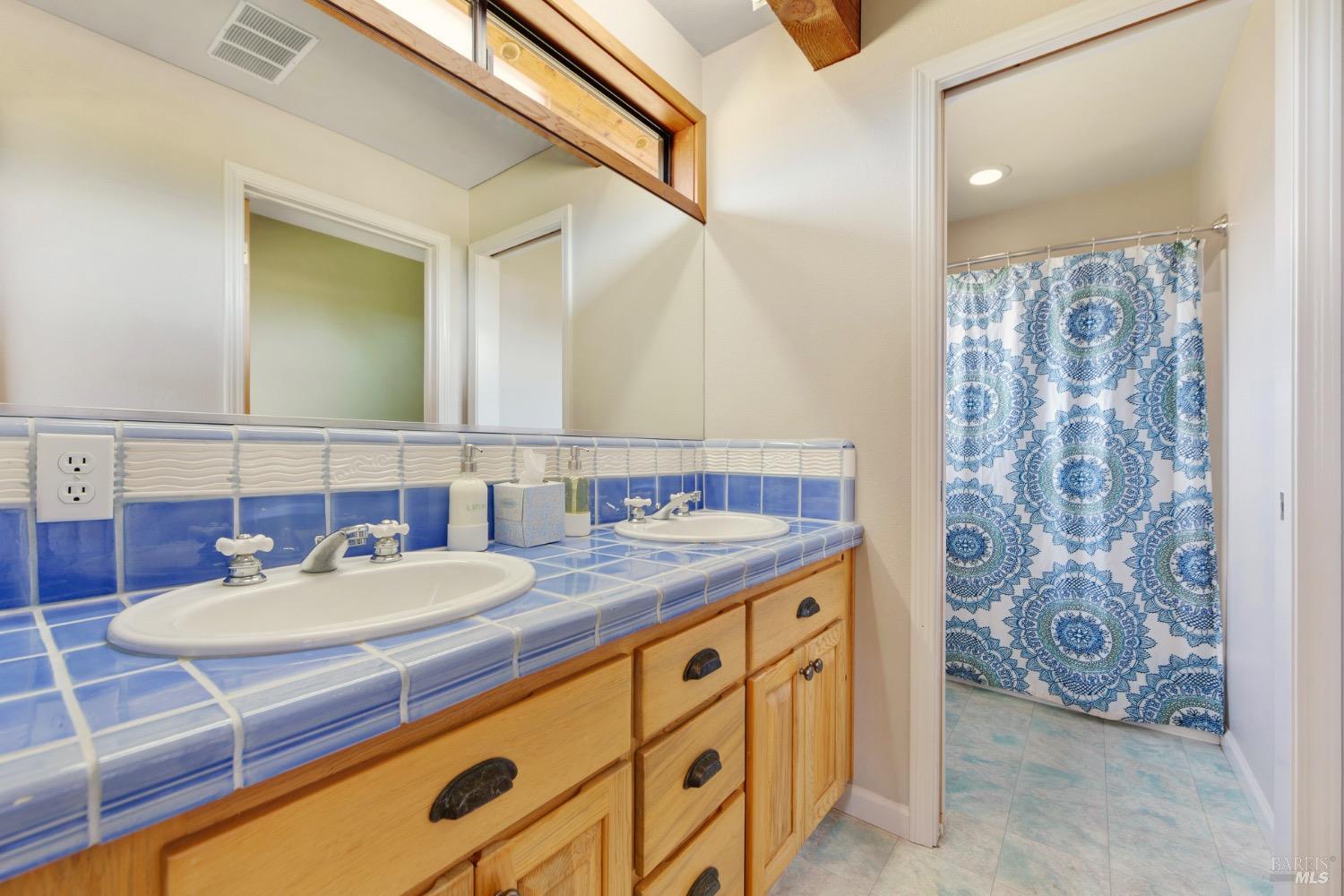 Detail Gallery Image 22 of 37 For 12858 Bishop Ln, Mendocino,  CA 95460 - 4 Beds | 3/1 Baths