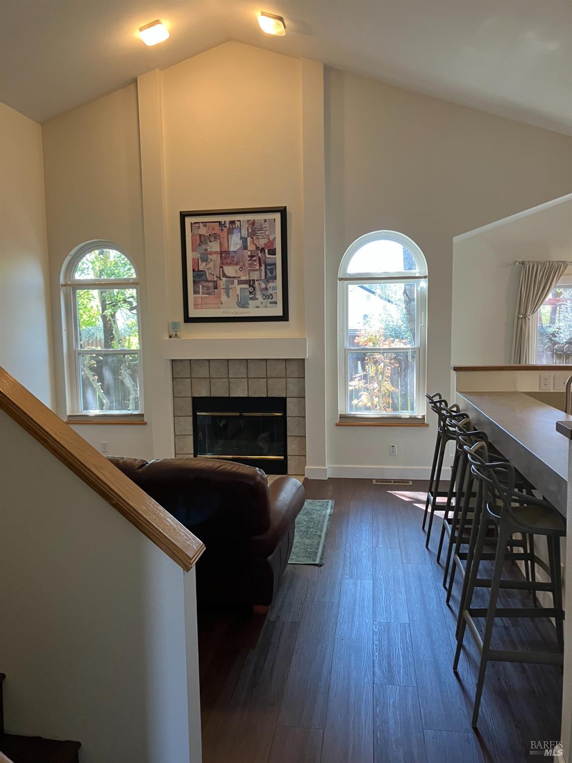 Wikiup Meadows Drive, Santa Rosa, California image 6