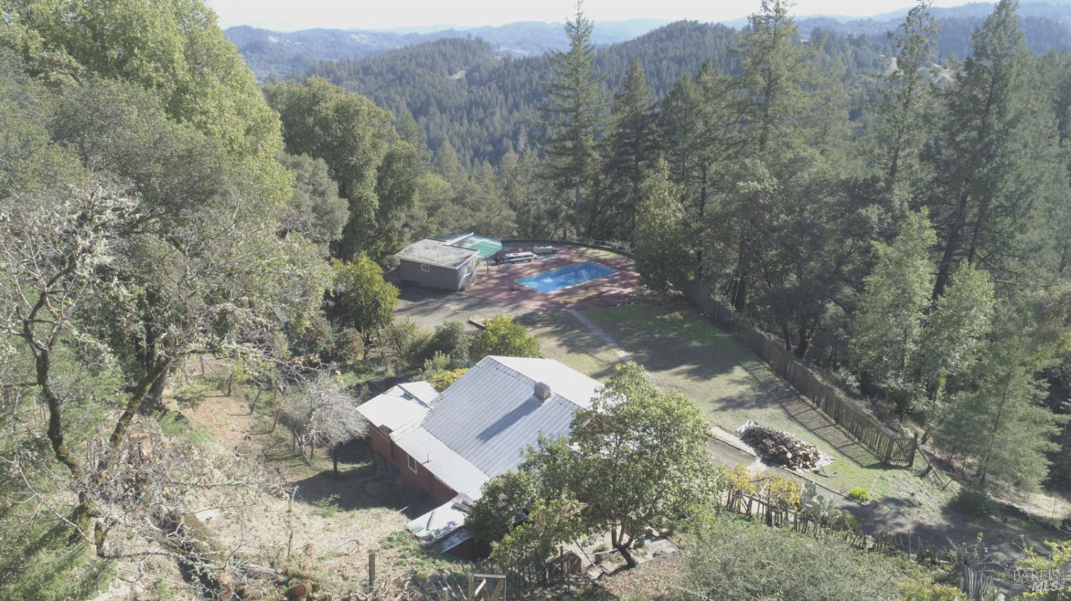 Detail Gallery Image 15 of 60 For 5000 Mohrhardt Ridge Rd, Cazadero,  CA 95421 - 5 Beds | 4 Baths