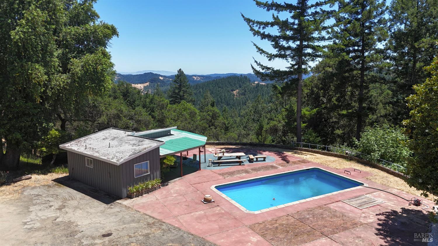 Detail Gallery Image 3 of 60 For 5000 Mohrhardt Ridge Rd, Cazadero,  CA 95421 - 5 Beds | 4 Baths