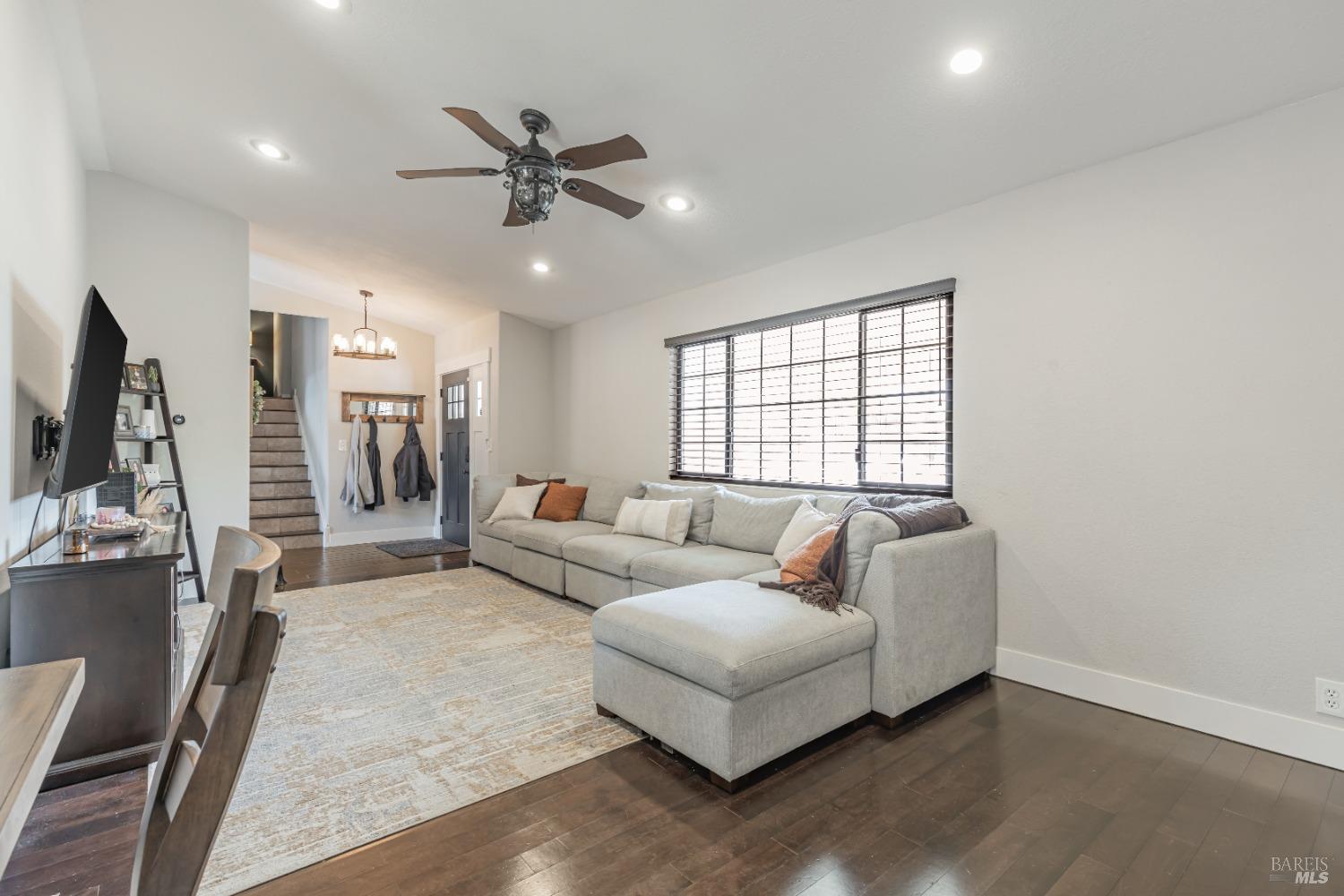 Corte Cadiz Court, Vacaville, California image 6