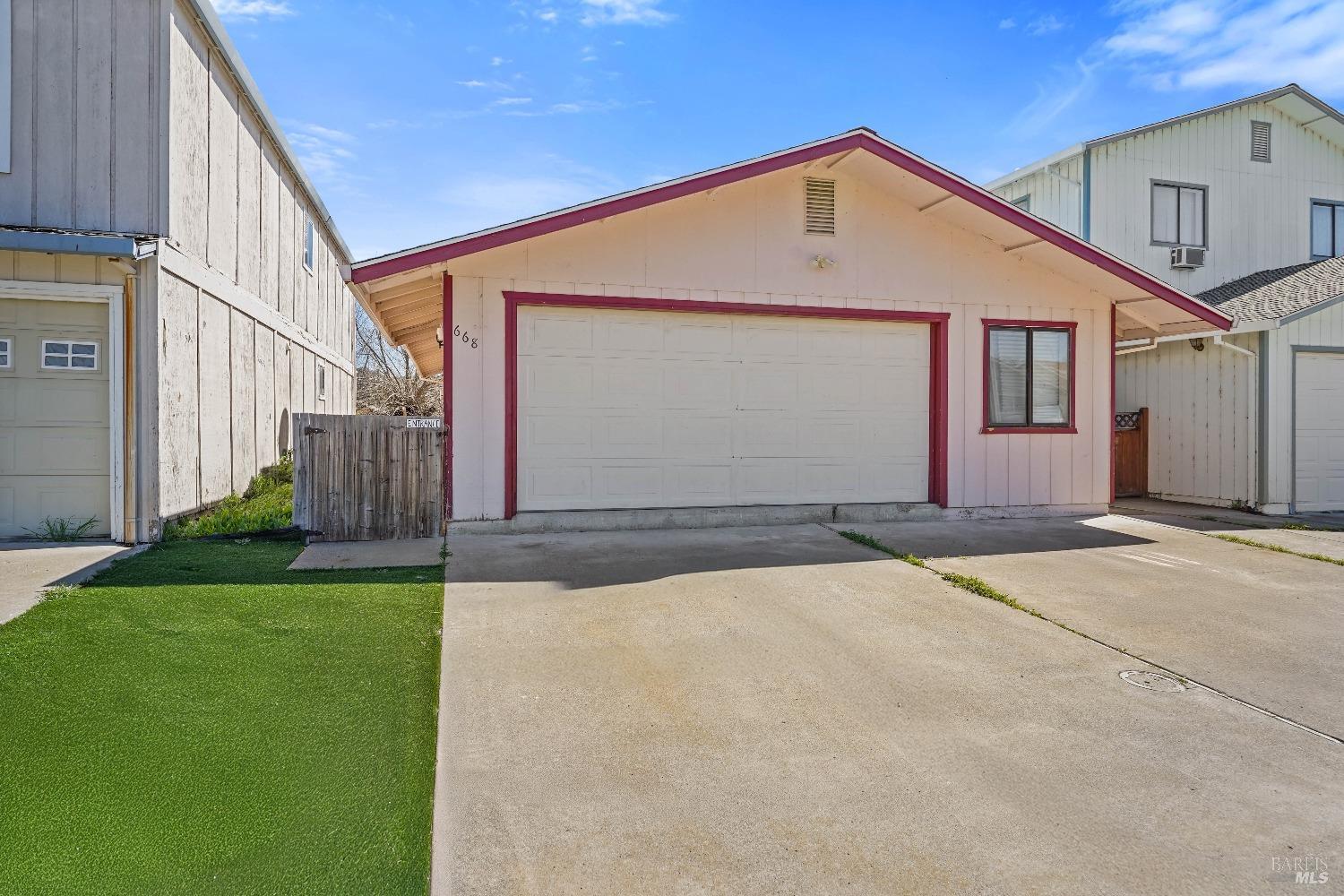 Detail Gallery Image 6 of 49 For 668 Bass Ln, Clearlake Oaks,  CA 95423 - 2 Beds | 1 Baths