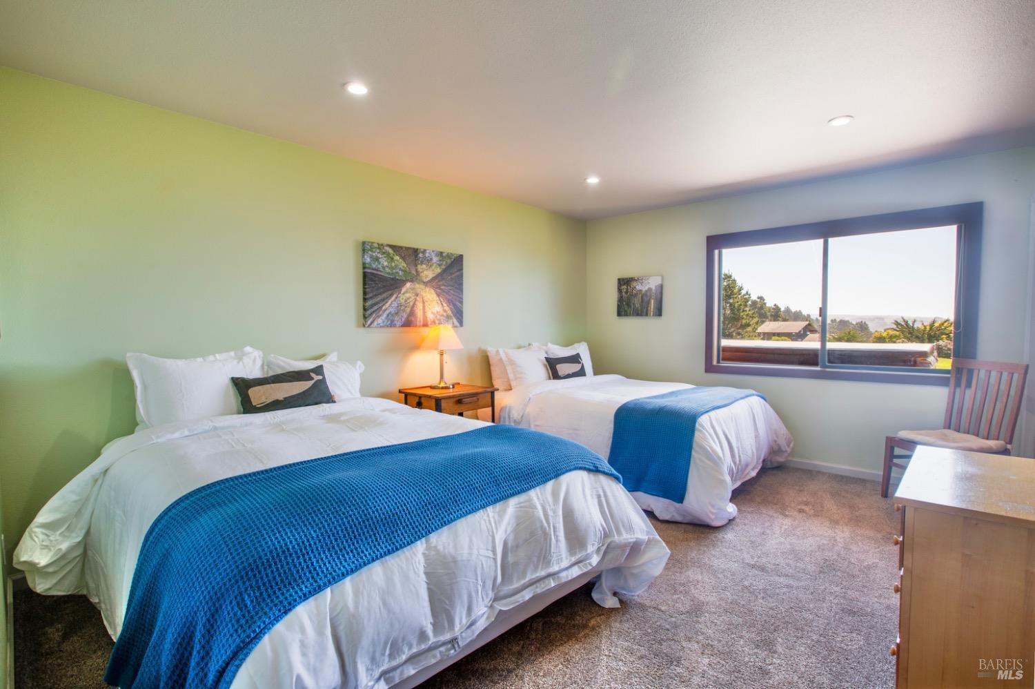 Detail Gallery Image 14 of 37 For 12858 Bishop Ln, Mendocino,  CA 95460 - 4 Beds | 3/1 Baths