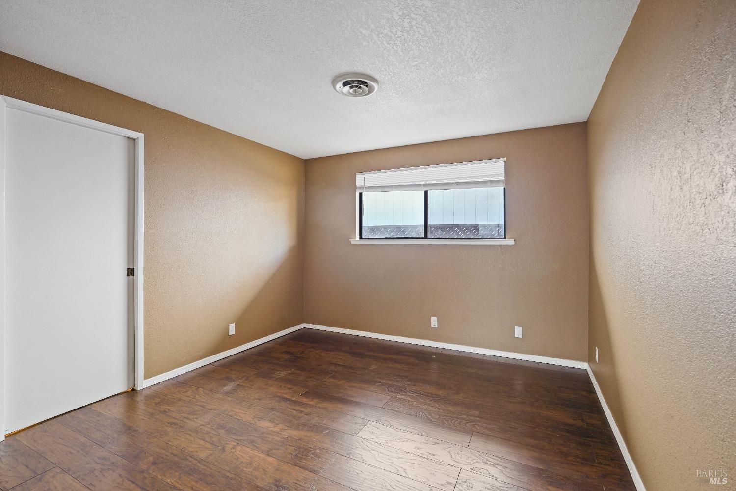 Detail Gallery Image 34 of 49 For 668 Bass Ln, Clearlake Oaks,  CA 95423 - 2 Beds | 1 Baths