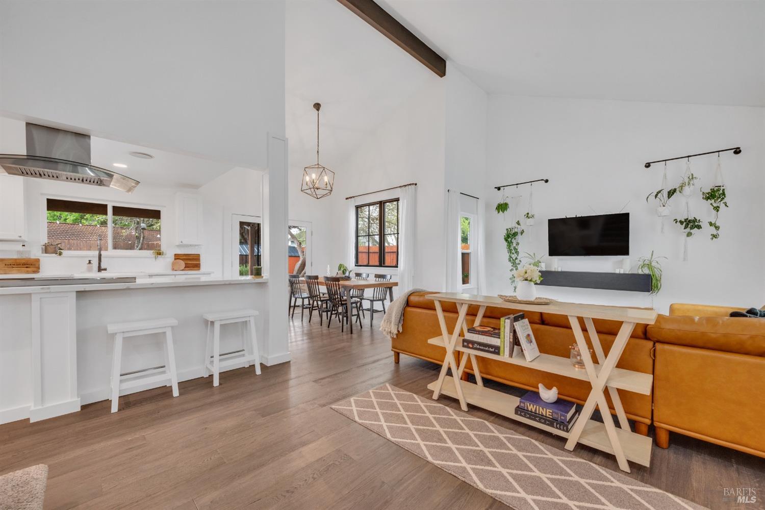 Detail Gallery Image 23 of 31 For 330 Brookshire Ct, American Canyon,  CA 94503 - 4 Beds | 2/1 Baths