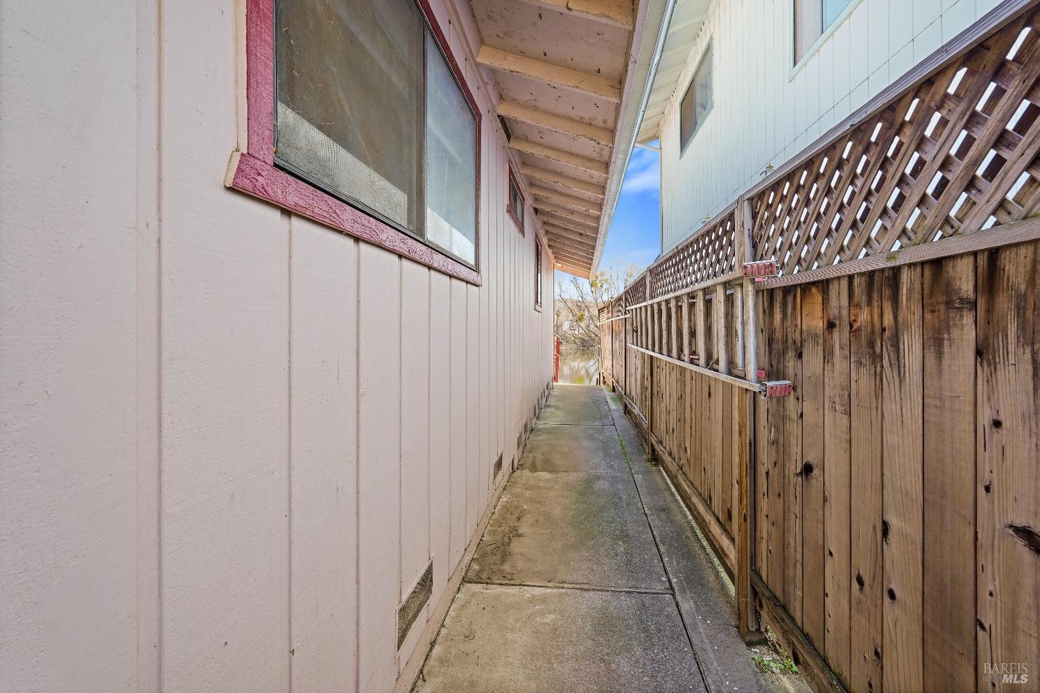 Detail Gallery Image 49 of 49 For 668 Bass Ln, Clearlake Oaks,  CA 95423 - 2 Beds | 1 Baths