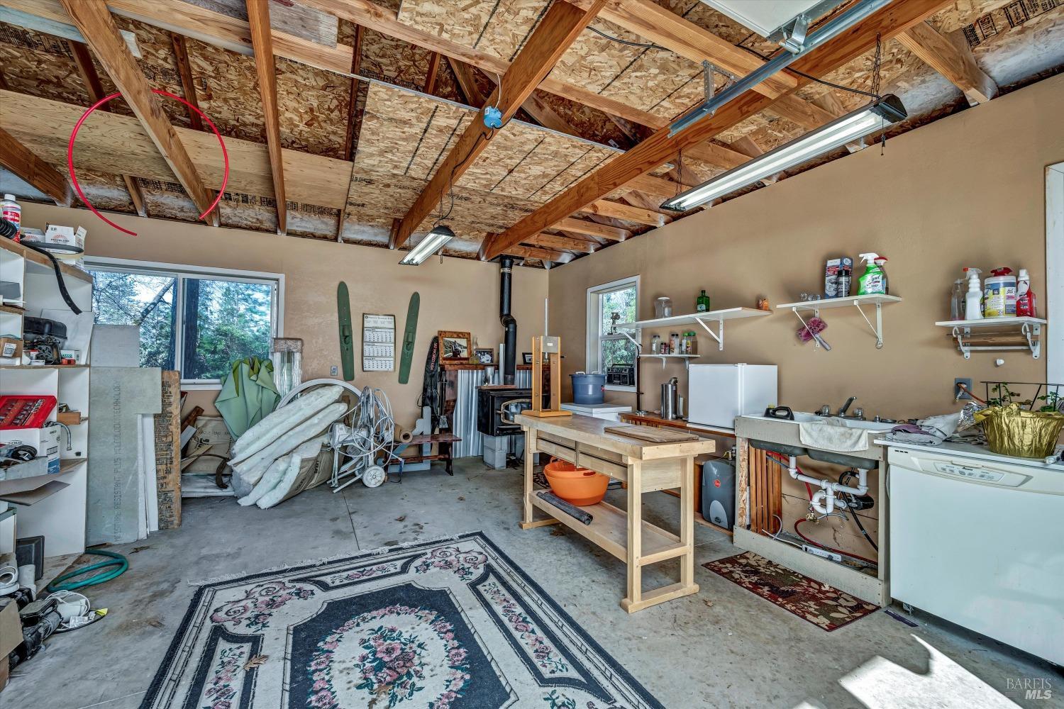 Detail Gallery Image 27 of 38 For 8902 Fox Dr, Cobb,  CA 95426 - 3 Beds | 2/1 Baths