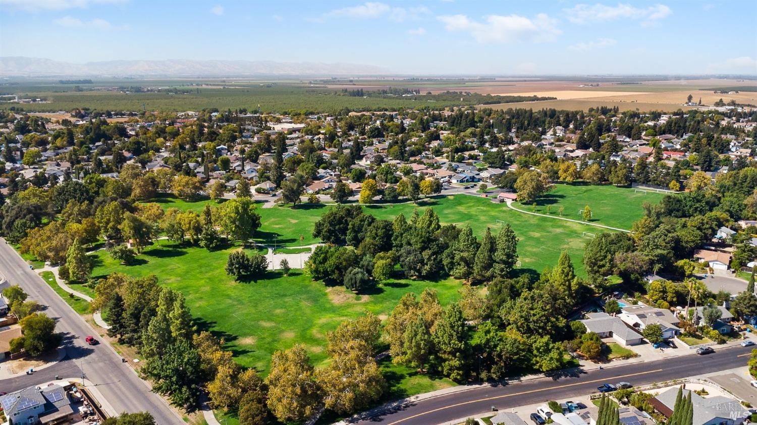 Detail Gallery Image 34 of 34 For 630 Sierra Dr, Dixon,  CA 95620 - 3 Beds | 2 Baths