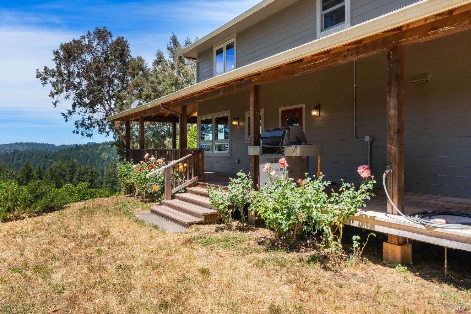 Detail Gallery Image 32 of 72 For 29100 Comptche Ukiah Rd, Comptche,  CA 95427 - 3 Beds | 2 Baths