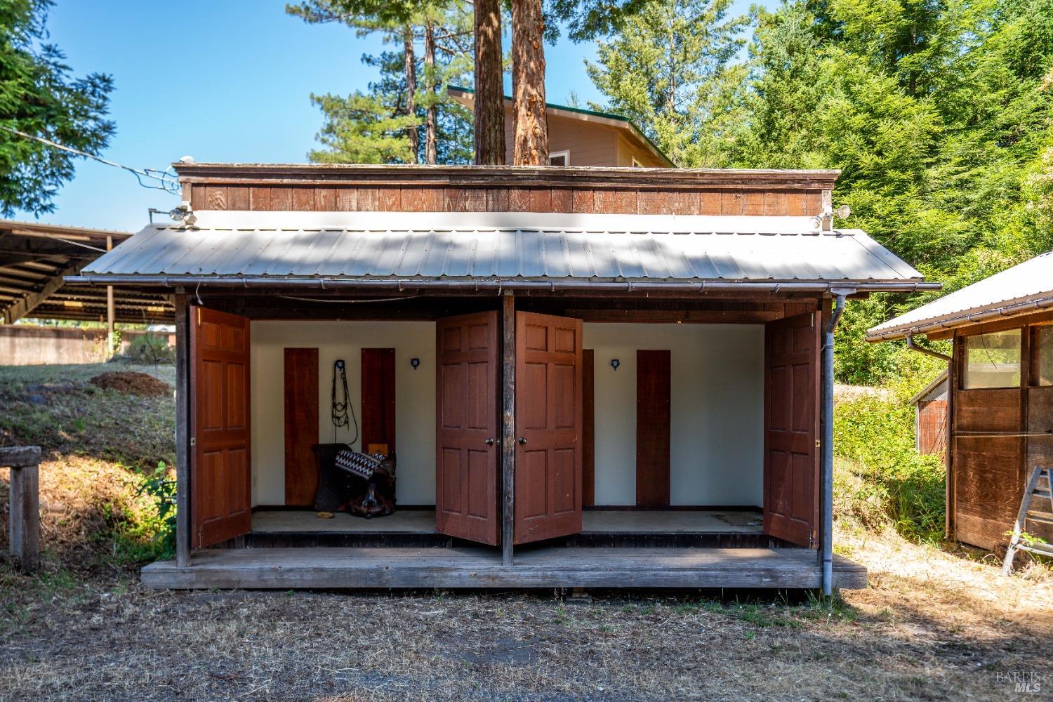 Detail Gallery Image 63 of 72 For 29100 Comptche Ukiah Rd, Comptche,  CA 95427 - 3 Beds | 2 Baths