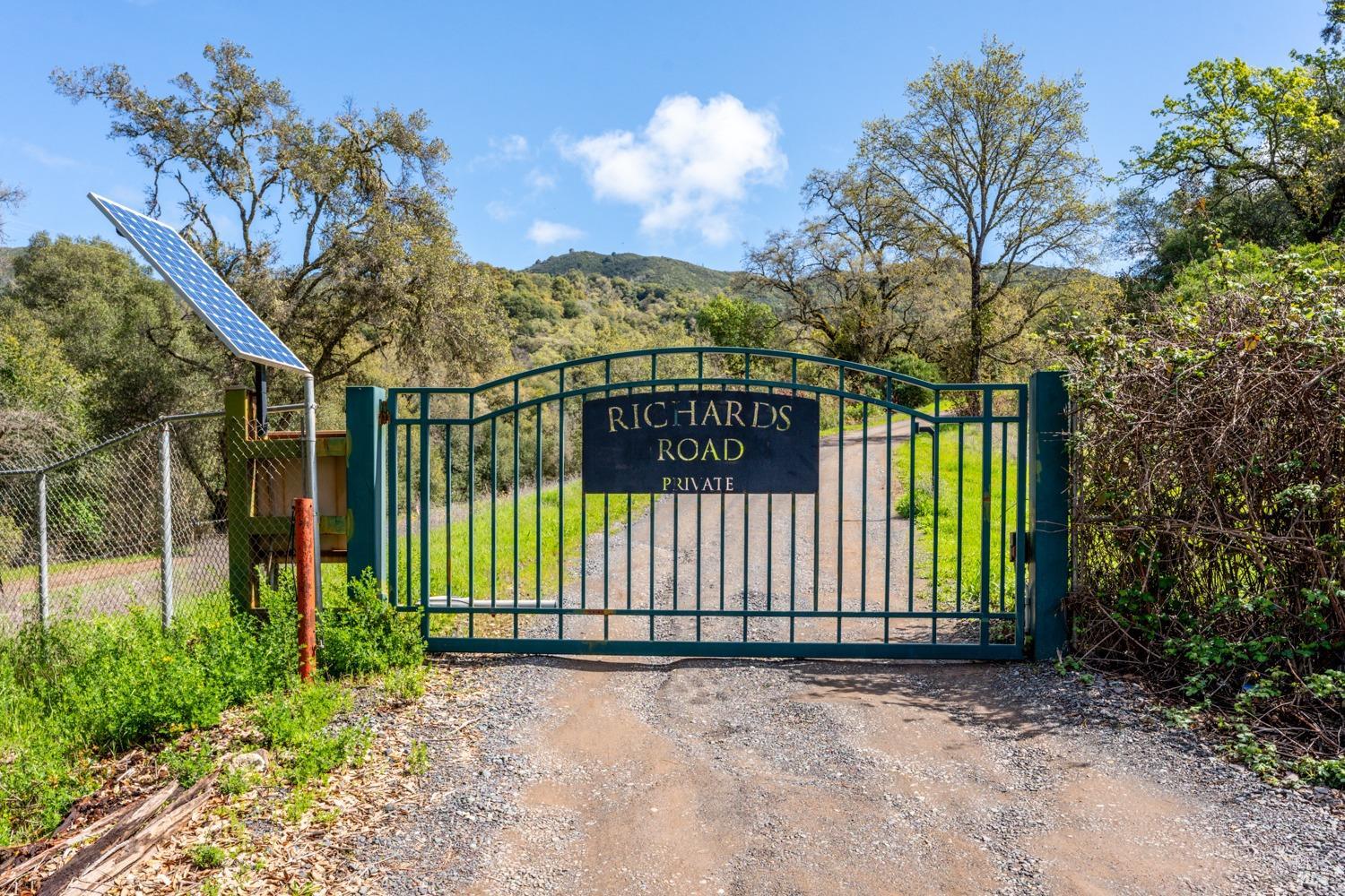 Detail Gallery Image 12 of 24 For 4001 Richards Rd, Redwood Valley,  CA 95470 - – Beds | – Baths