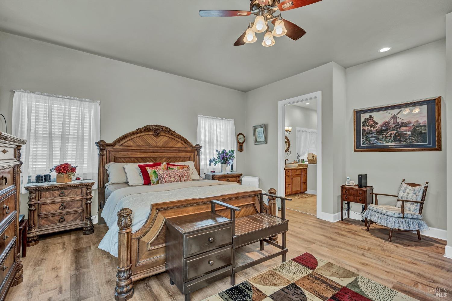 Detail Gallery Image 19 of 38 For 8902 Fox Dr, Cobb,  CA 95426 - 3 Beds | 2/1 Baths