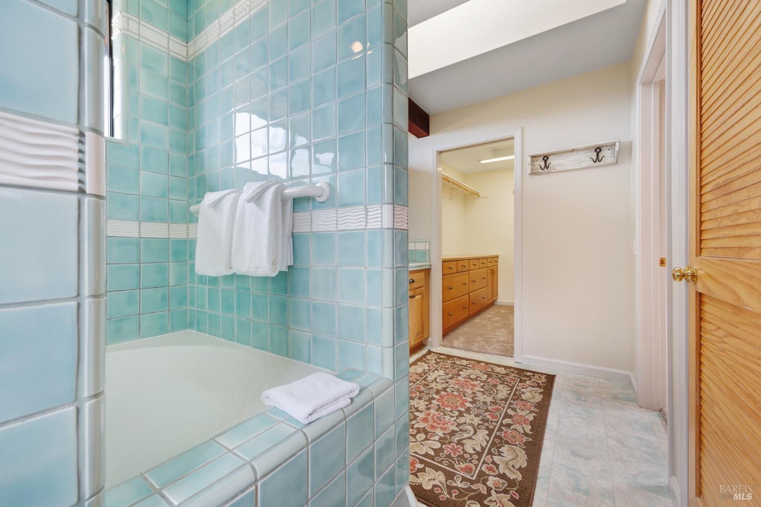 Detail Gallery Image 19 of 37 For 12858 Bishop Ln, Mendocino,  CA 95460 - 4 Beds | 3/1 Baths