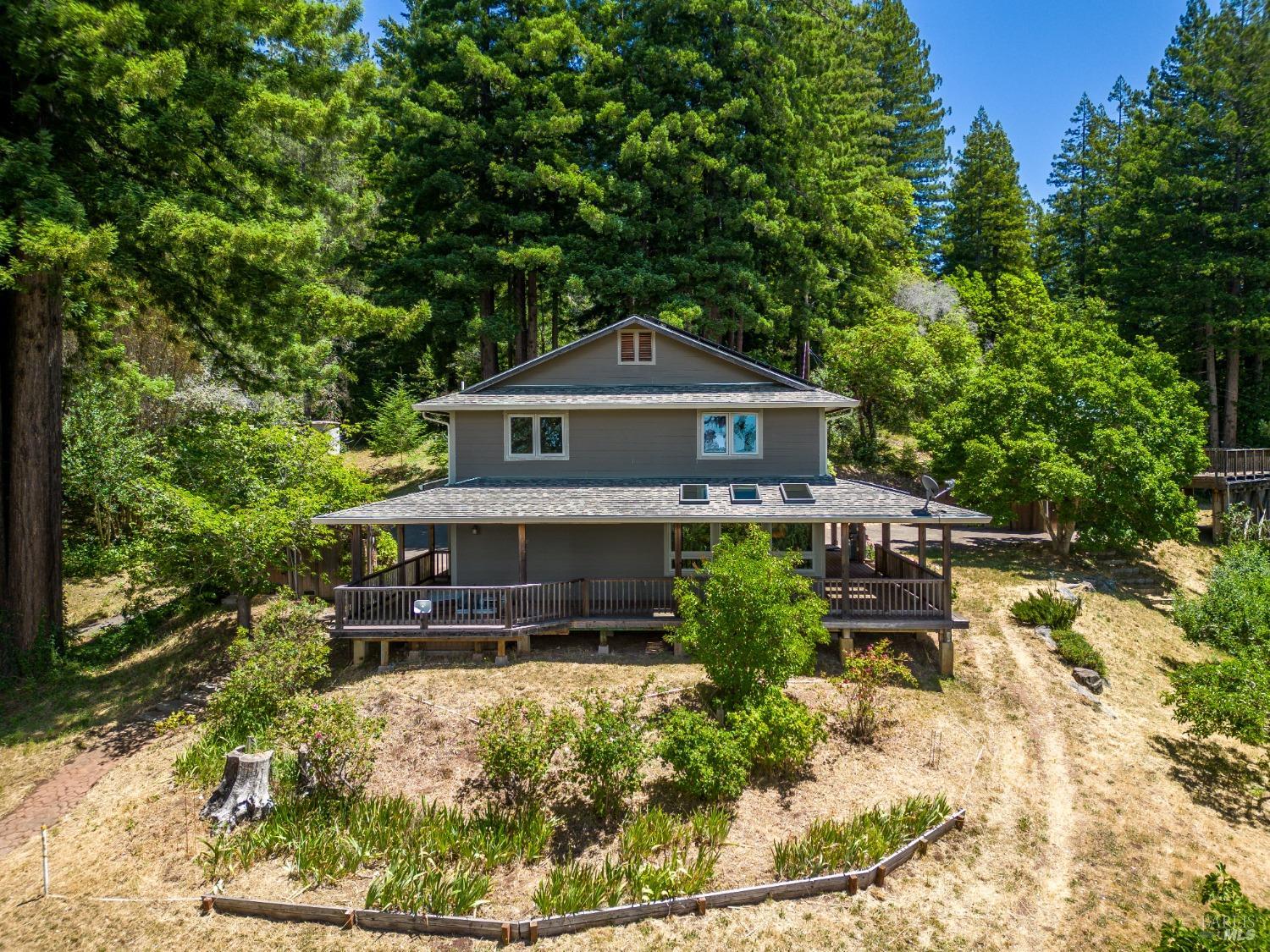 Detail Gallery Image 6 of 72 For 29100 Comptche Ukiah Rd, Comptche,  CA 95427 - 3 Beds | 2 Baths