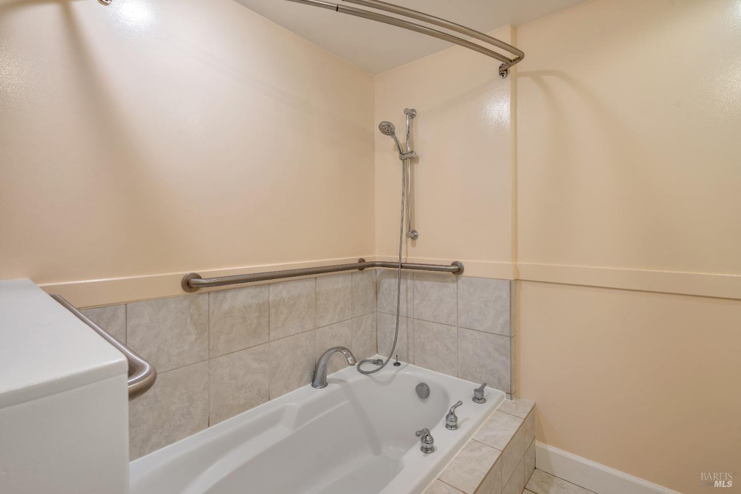 Detail Gallery Image 28 of 32 For 74 Digital Dr #11,  Novato,  CA 94949 - – Beds | – Baths