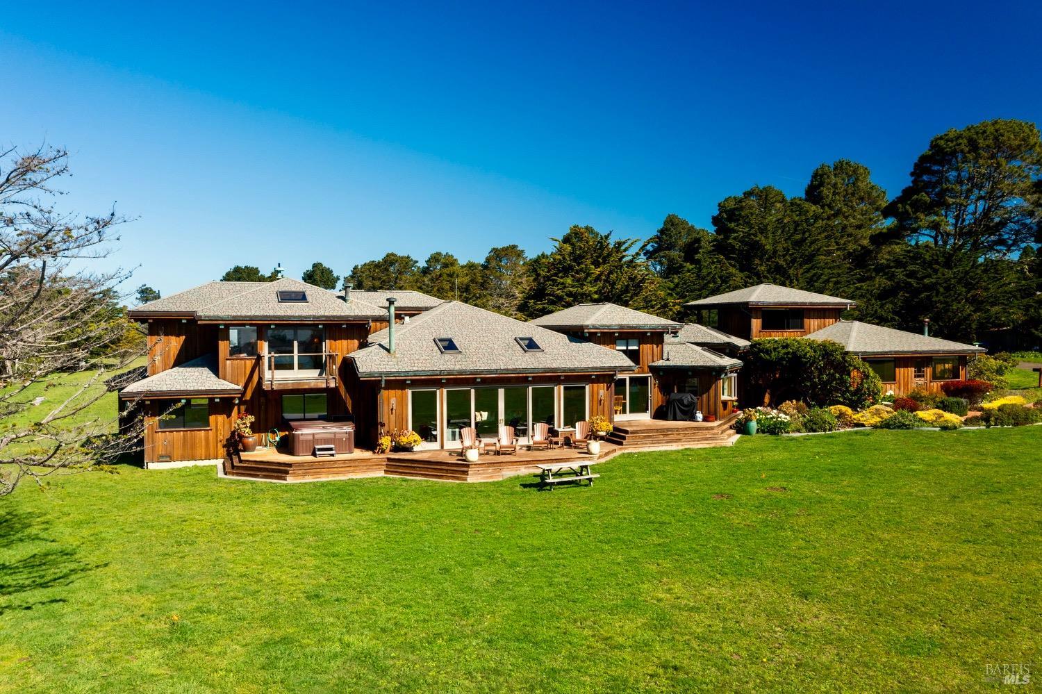 Detail Gallery Image 37 of 37 For 12858 Bishop Ln, Mendocino,  CA 95460 - 4 Beds | 3/1 Baths