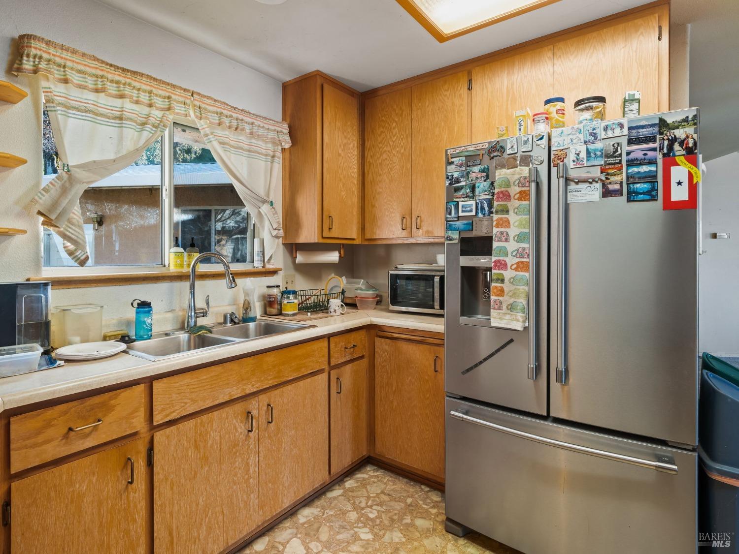 Detail Gallery Image 12 of 61 For 4950 Bartlett Springs Rd, Nice,  CA 95464 - 3 Beds | 2 Baths