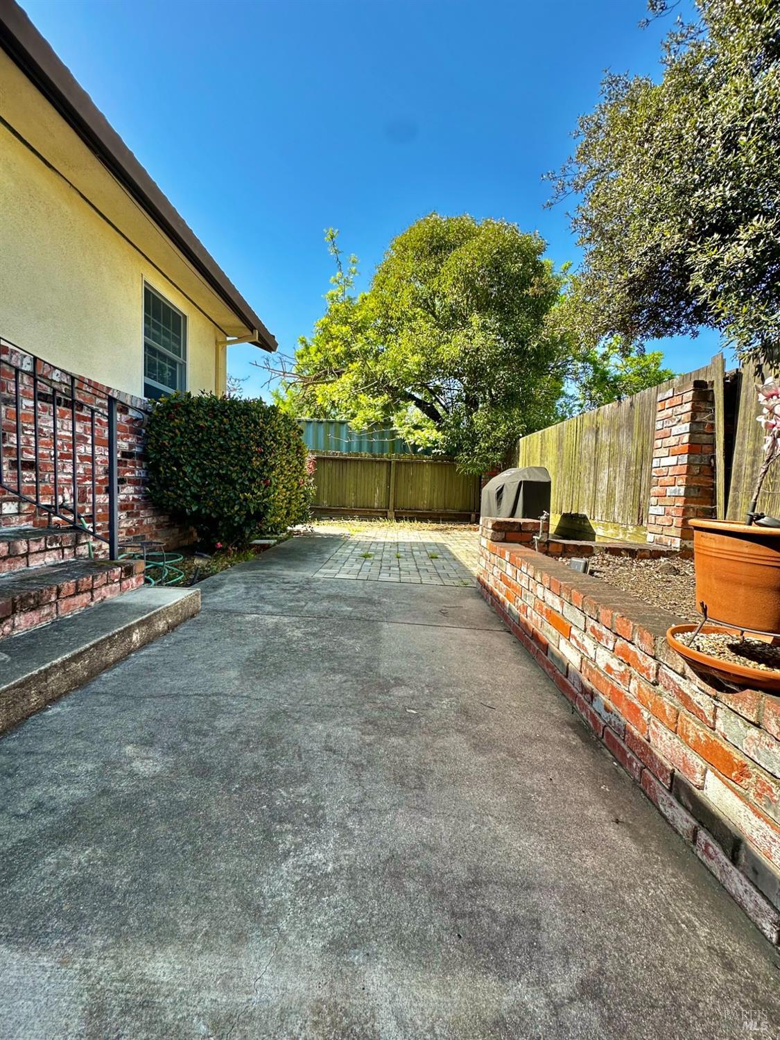 Detail Gallery Image 22 of 35 For 639 E 5th St, Benicia,  CA 94510 - – Beds | – Baths
