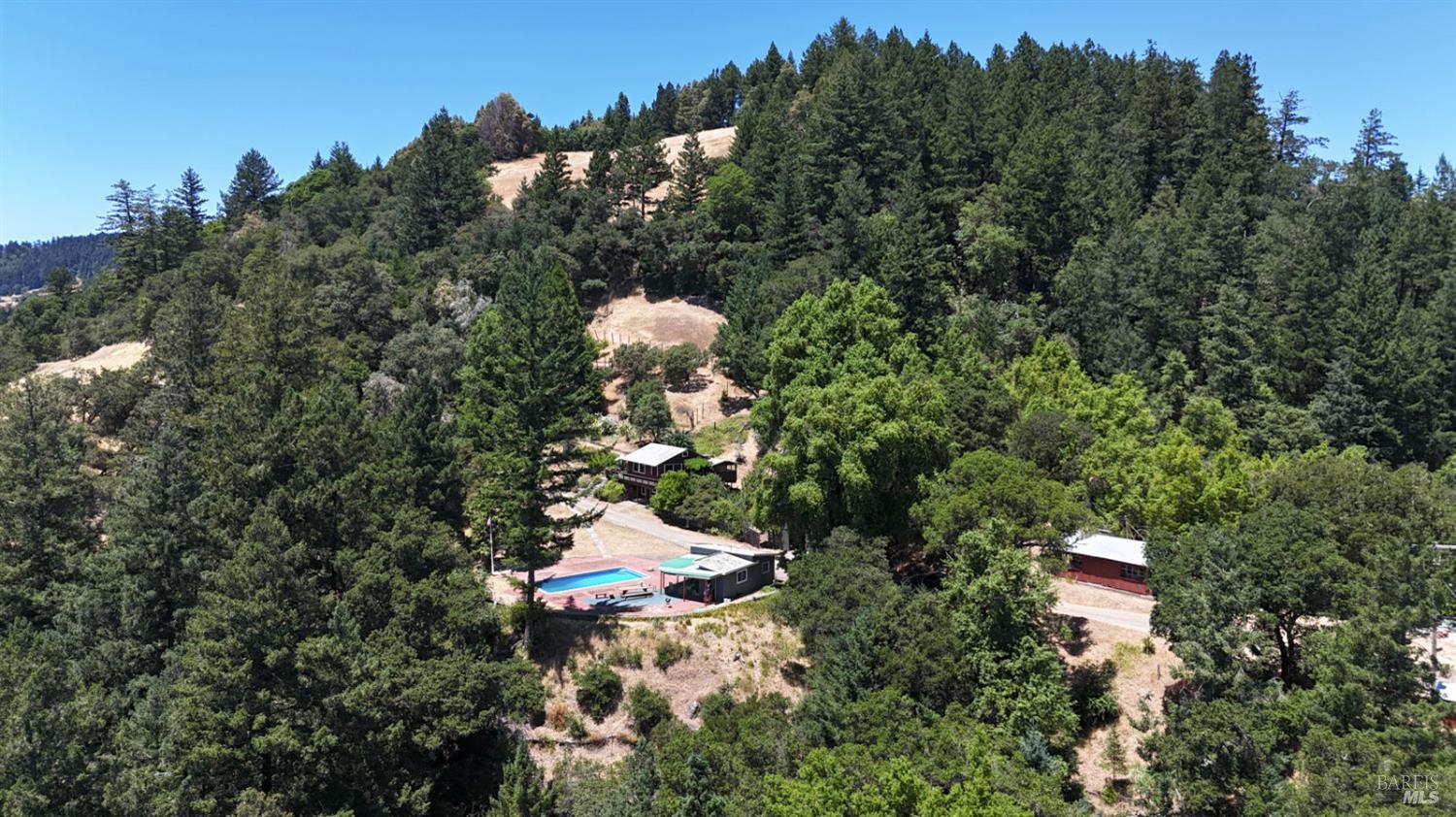 Detail Gallery Image 16 of 60 For 5000 Mohrhardt Ridge Rd, Cazadero,  CA 95421 - 5 Beds | 4 Baths