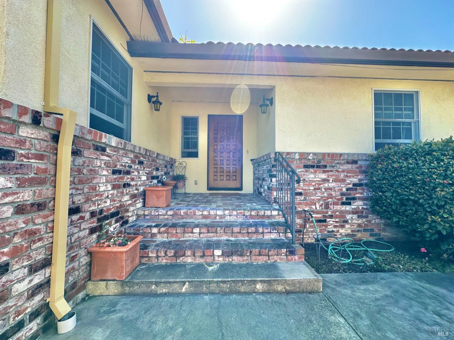 Detail Gallery Image 23 of 35 For 639 E 5th St, Benicia,  CA 94510 - – Beds | – Baths