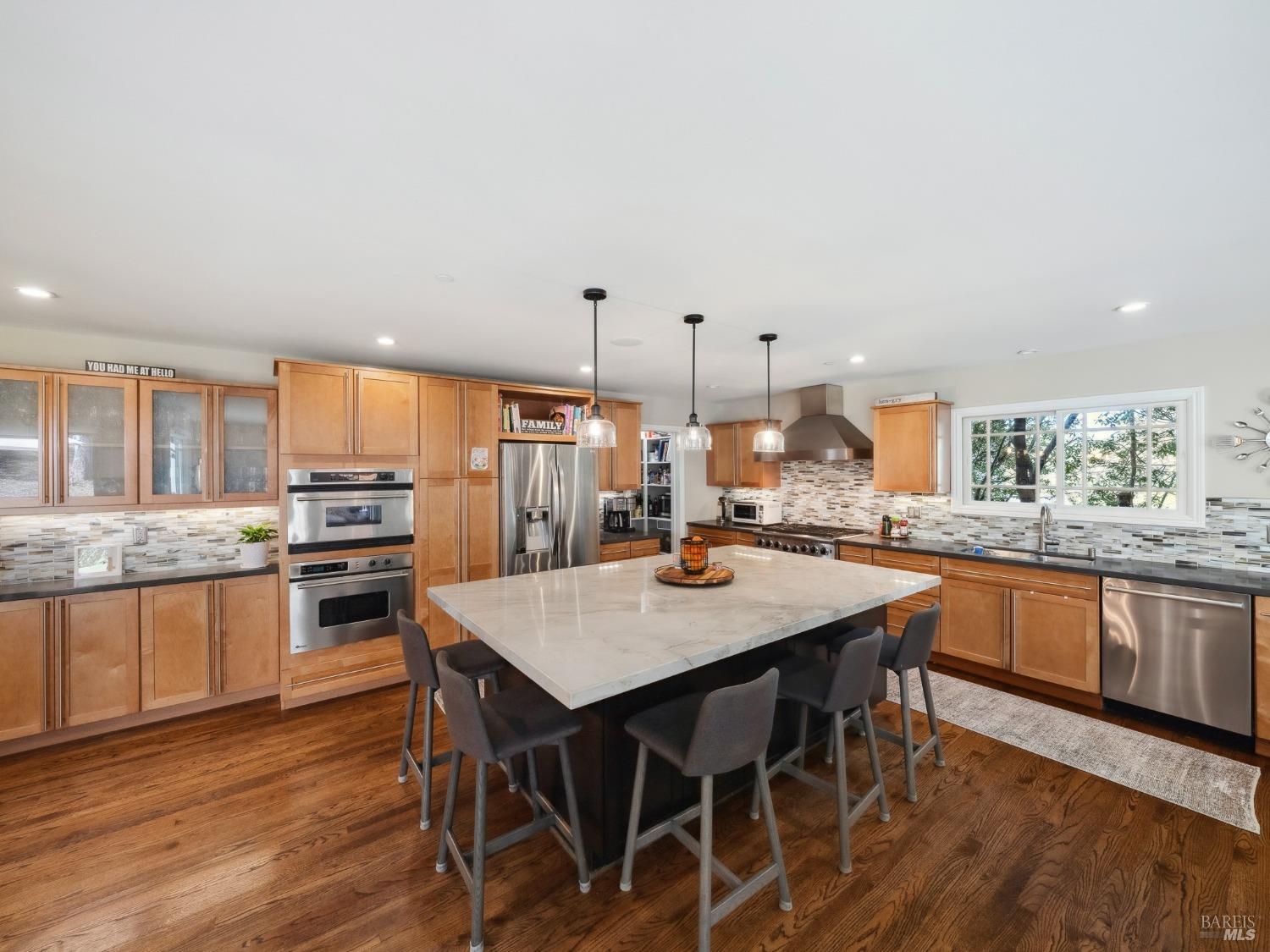 Detail Gallery Image 1 of 1 For 15 Corte Del Rey Unkn, San Rafael,  CA 94903 - 4 Beds | 3 Baths