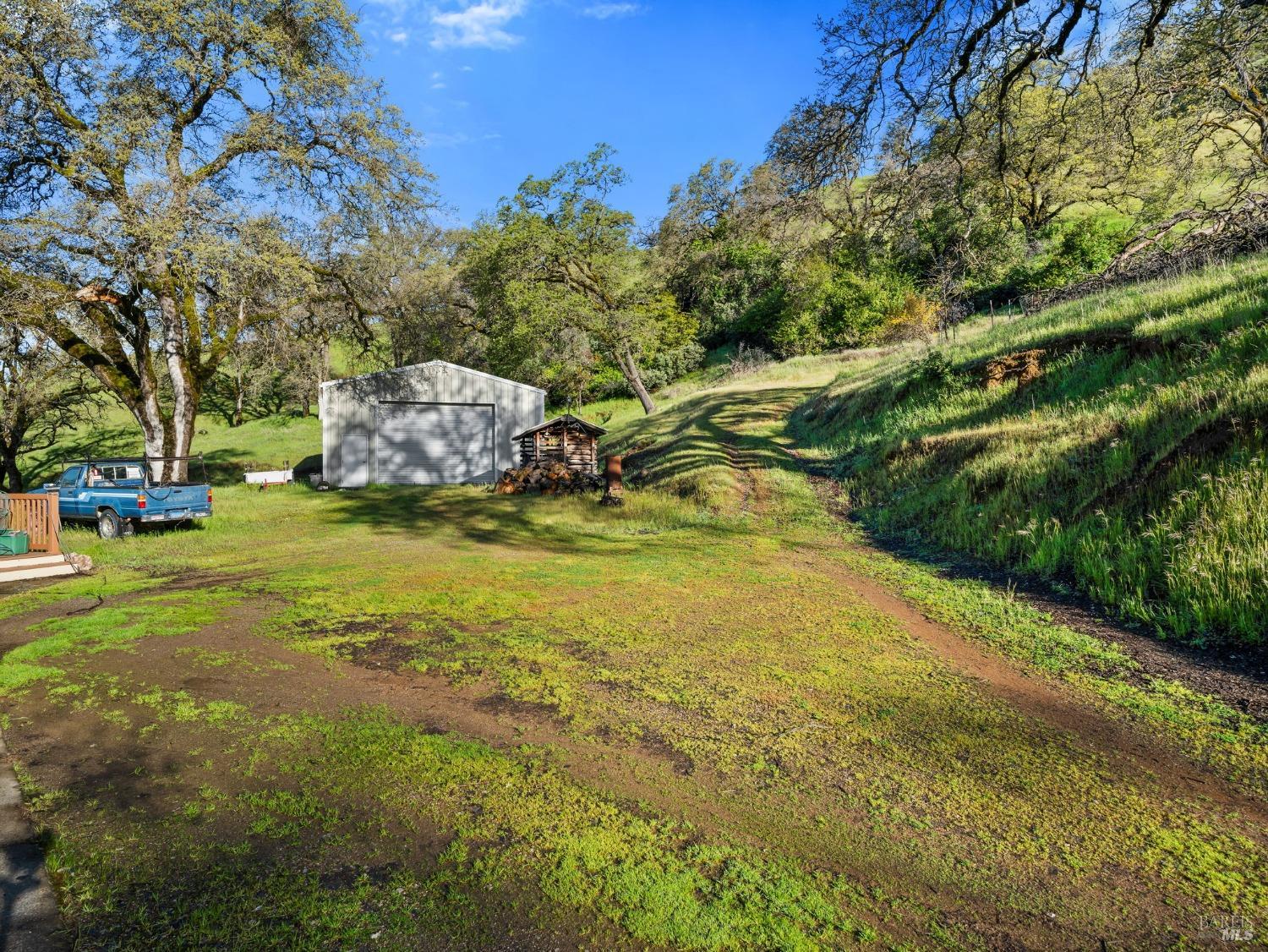 Detail Gallery Image 4 of 61 For 4950 Bartlett Springs Rd, Nice,  CA 95464 - 3 Beds | 2 Baths