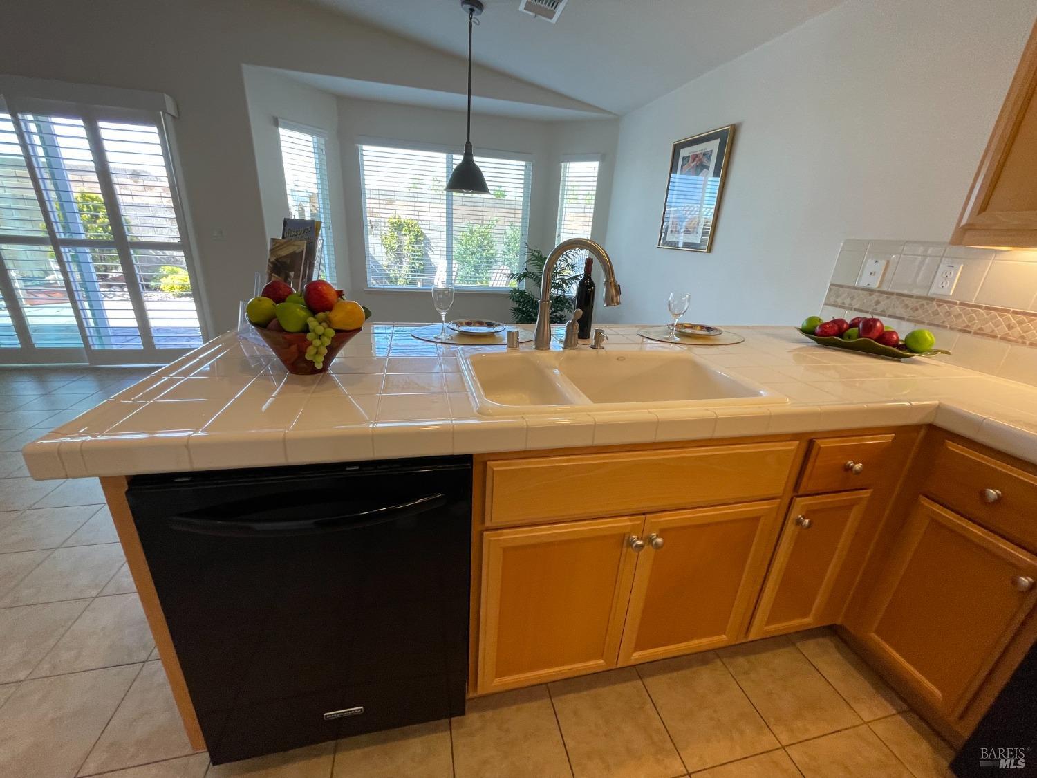 Detail Gallery Image 22 of 46 For 501 Three Rivers Ct, Rio Vista,  CA 94571 - 2 Beds | 2 Baths