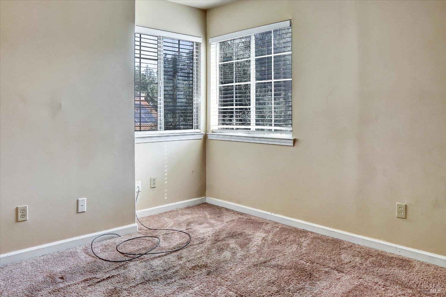 Glen Eagle Way, Vacaville, California image 28