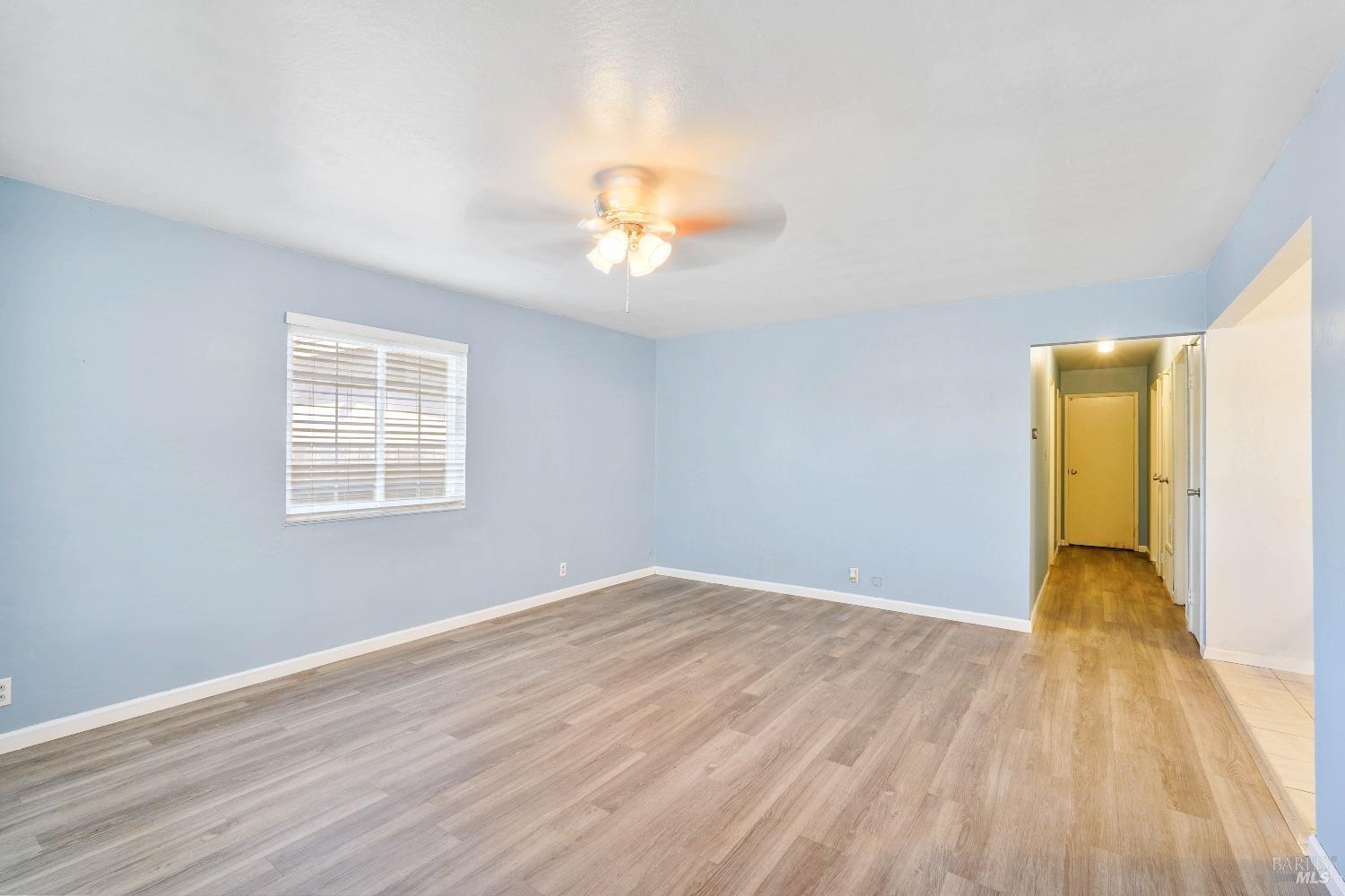 Detail Gallery Image 29 of 31 For 125 Lomita Ave, Vacaville,  CA 95688 - 3 Beds | 2 Baths