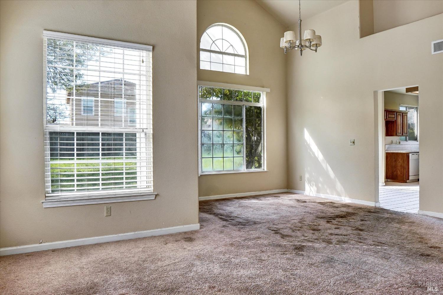 Glen Eagle Way, Vacaville, California image 12