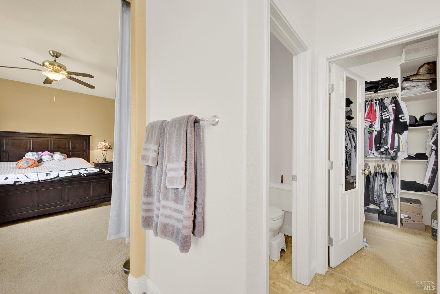 Detail Gallery Image 41 of 59 For 2518 Freitas Way, Fairfield,  CA 94533 - 5 Beds | 3 Baths