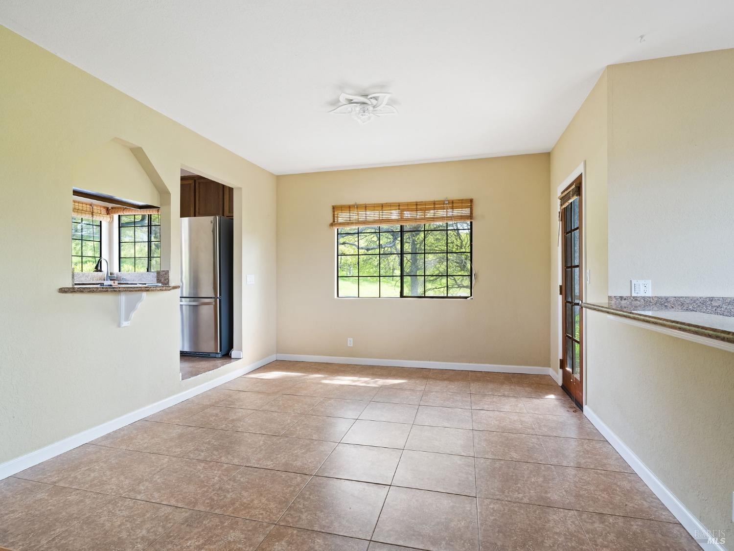 Detail Gallery Image 16 of 47 For 19705 Powder Horn Rd, Hidden Valley Lake,  CA 95467 - 3 Beds | 2 Baths