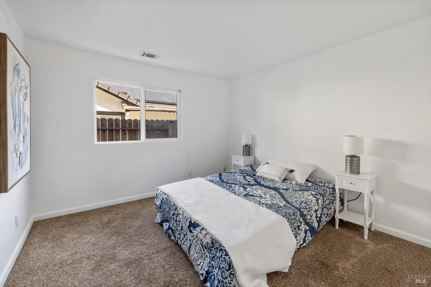 Detail Gallery Image 17 of 41 For 1880 Quail Meadows Cir, Vacaville,  CA 95687 - 3 Beds | 2 Baths