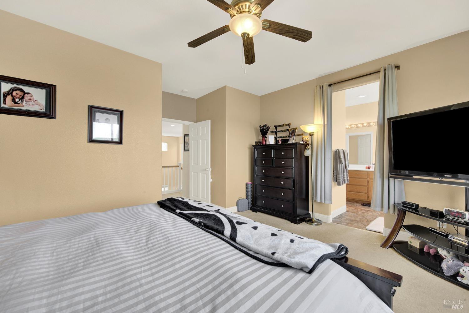 Detail Gallery Image 36 of 59 For 2518 Freitas Way, Fairfield,  CA 94533 - 5 Beds | 3 Baths