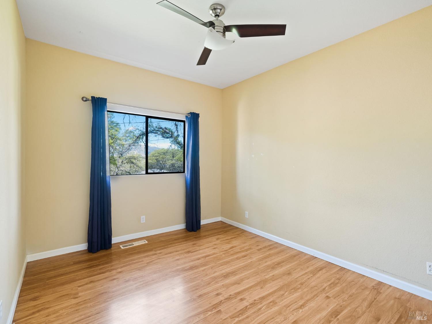 Detail Gallery Image 27 of 47 For 19705 Powder Horn Rd, Hidden Valley Lake,  CA 95467 - 3 Beds | 2 Baths