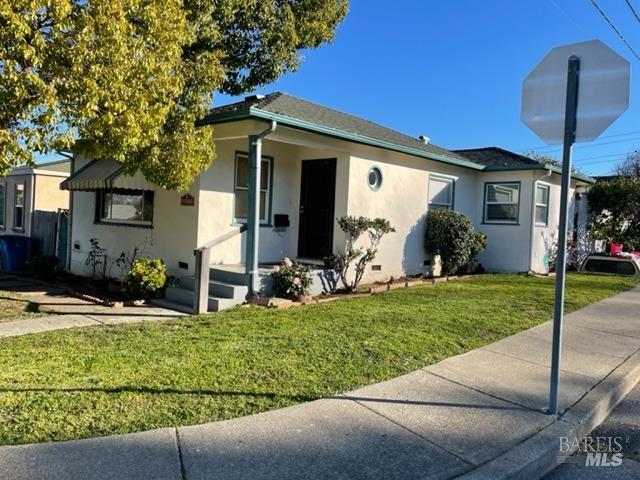 Detail Gallery Image 2 of 10 For 500 Maple Ave, Vallejo,  CA 94591 - 2 Beds | 1 Baths